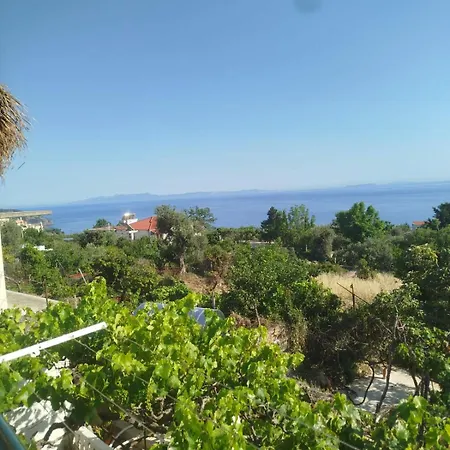 Apartment Laboda Dhërmi