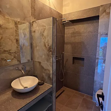 Apartment Laboda *